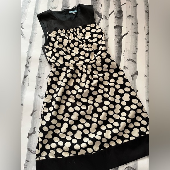 Warm and beautiful dress with pockets - Picture 4 of 12